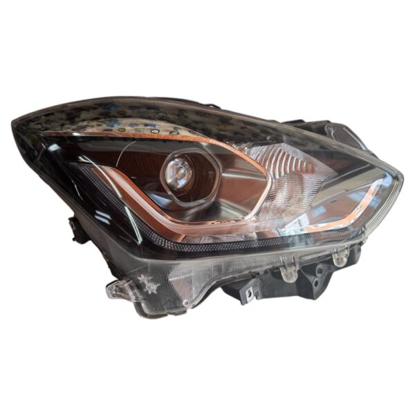 Farola delantera Suzuki Swift, Derecha RH »Led» «REPUESTO USADO, ORIGINAL, COMO NUEVO»