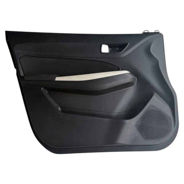 Cartera Puerta Delantera izquierda Suzuki Swift, 2023,  «REPUESTO USADO, ORIGINAL, COMO NUEVO»